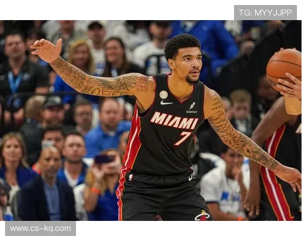 韦尔全能表现攻防兼备28分钟内高效拿下20分14板助球队获胜